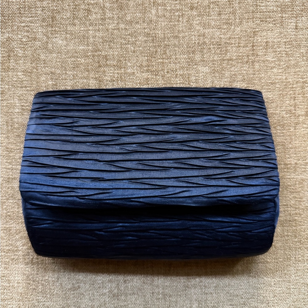 La Regale Elegant Black Satin Evening Bag
